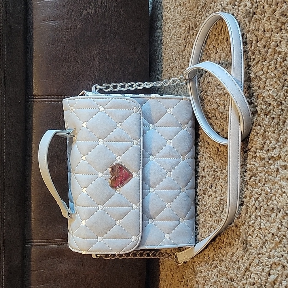 💙Betsey Johnson crossbody (baby blue, black & white animal print)